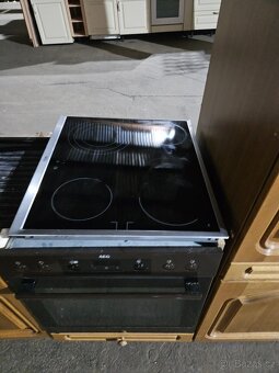 Kuchyňská linka z Německa se spotřebiči - 14