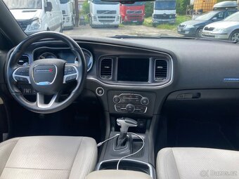Dodge Charger 5,7 Hemi 410 koní, model 2018, DPH - 14