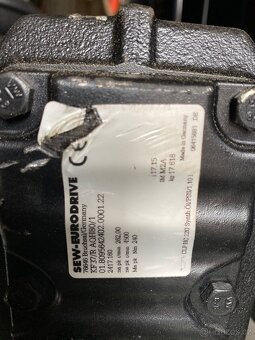 MOTORY//PREVODOVKY//OCASKA//RIDGID//KARDANY//HELUKABEL - 14