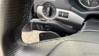 ŠKODA OCTAVIA 2.0TDI RS 125kW DSG COLUMBUS - 14