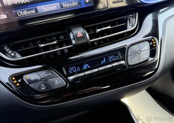 Toyota C-HR 1,8 Hybrid NAVIGACE, SERVISKA hybridní automat - 14