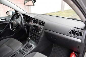 Volkswagen Golf VII VARIANT 1.6TDi/VÝBAVA/2015 - 14