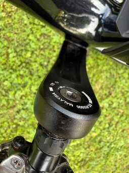 Prodám karbonový GRAVEL GIANT REVOLT ADVANCED 3 - 14