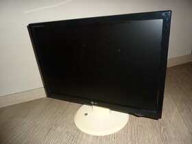 LG L206WTQ-SF - LCD monitor 20" - 14