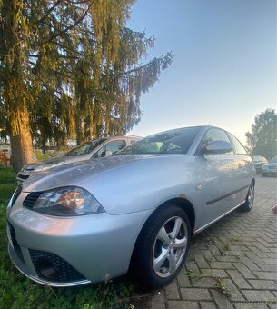 Seat Ibiza 1.4 16V 55 kW – na náhradní díly nebo opravu - 14