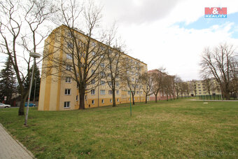 Pronájem bytu 3+1, 70 m², Ostrov, ul. Májová - 14