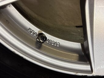 17" kola DEZENT + zimní pneu Nokian WR A4 225/55 R17 BMW - 14