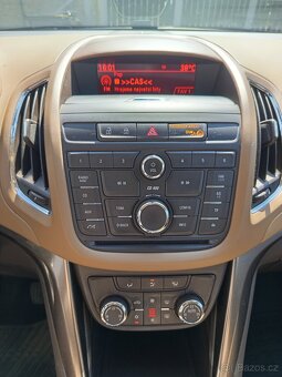 Opel Zafira tourer - 14