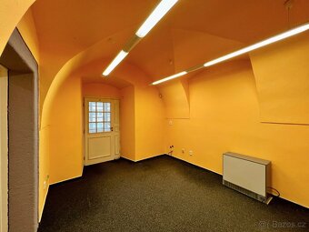 Pronájem kanceláře 30 m² Masarykovo nám., Stříbro - 14