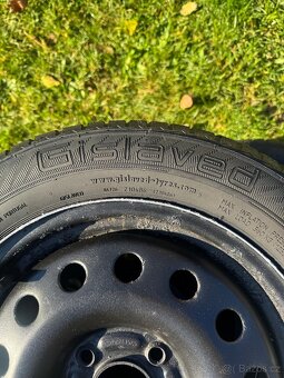 Plechová zimní kola Ford - 14