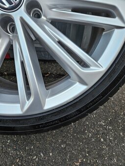 Letní alu kola Verona 19" VW Passat 235/40 R19 - 14