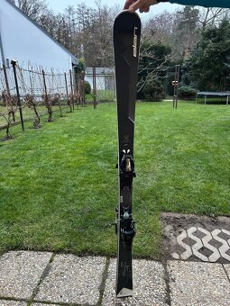 Prodám lyže ELAN INSOMNIA ELITE, vel. 152. Vázání ELAN 11 - 14