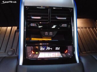 BMW Řada 8, 3,0 840d xDrive Grand Coupé - 14