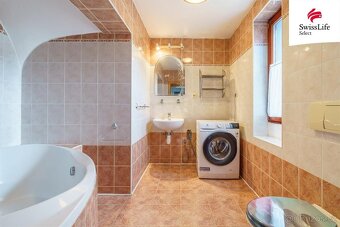Prodej rodinného domu 370 m2 Borská, Dalovice - 14