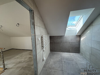 Prodej rodinného domu  80 m² pozemek 160 m²   Bezručova, Hod - 14