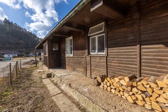 Prodej roubené chalupy 85 m² v Hlohovičkách, pozemek 220 m² - 14