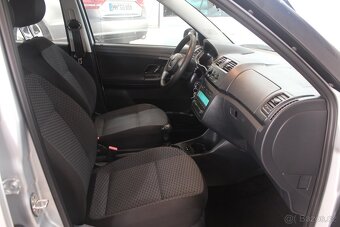 Škoda Fabia 1.2 TSI 63kW 2011 Klima - 14