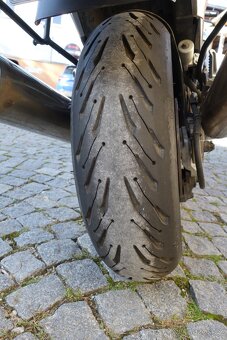 Kawasaki ZZR 1200 - 14