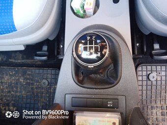 VW CADDY 1.9 55kw TDI rok 2010 - 14