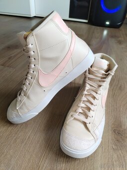 Nike Blazer Mid 77 vel 40,5 - 14