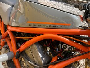 Prodam STUNTOVOU motorku Honda CBR 600 - 14