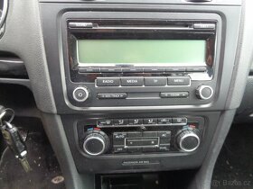 VW volkswagen golf 6 HB 1,4tsi,  Rozprodám na náhradní díly - 14