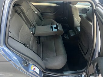 BMW E46 2.2i 125KW /ALU-R17/ŠÍBR/SPORTSITZE/FACELIFT/ - 14
