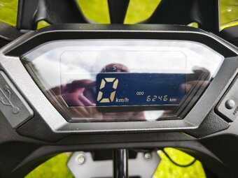 Voge 300 Rally GY (2024) 6200km, jak nový - 14