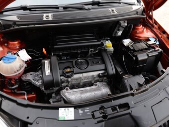 ŠKODA FABIA 1.4 16V SPORT 1. MAJITEL - 14