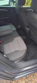 VW Passat combi 1.6 TDI 77kW Nová STK - 14