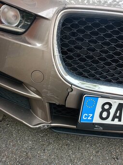 Poslední možnost Jaguar XE 20DR výjimečný nájezd - 14