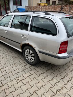 Octavia 1.9tdi 74kw klima funguje - 14
