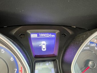 Hyundai i30 kombi - 1.6 MPI 88kw 2016 - 14