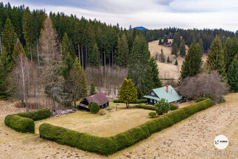 Roubená chalupa s pozemky o výměře 21.245m2 v obci Morávka - - 14