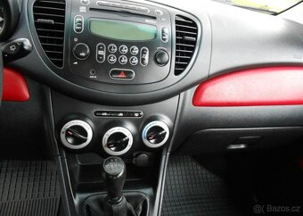 Hyundai i10 1,1 i 49 kW KLIMA Serviska benzín - 14