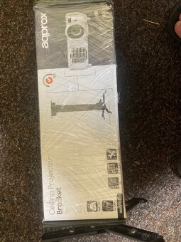 Prodám sestavu projektor Benq s multidržákem a velkými repro - 14