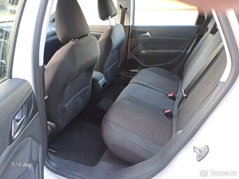 PEUGEOT 308 SW 1.2i 96kW combi, r.21 130000km ČR VELMI PĚKNÝ - 14