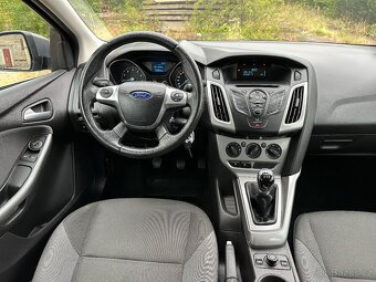 Ford Focus 1,6i 77kw výbava FUTURA - 14