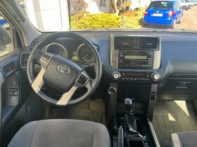 Prodám Toyota Land Cruiser 3,0 D J15TM 4X4 SERVIS TOYOTA - 14