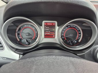 Fiat Freemont 3.6 V6 Lounge 4WD - 14