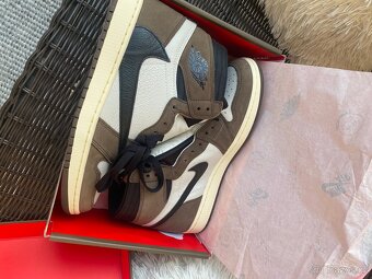 Jordan 1 High Dark Mocha Travis Scott 43 - 14
