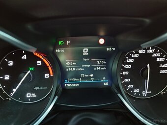 Alfa Romeo Stelvio 2.2 Veloce Q4 154kW - 14