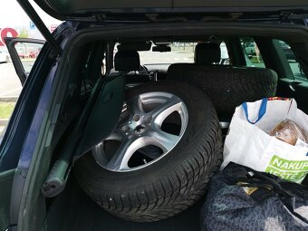 Prodám VW touareg 2012 3.0tdi 180kw - 14