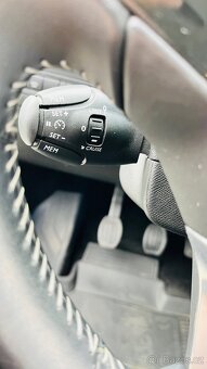 Peugeot 308SW 1,6 BlueHDI, 88KW - 14