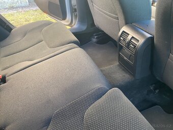 Volkswagen Passat B6 1.9TDi - 14