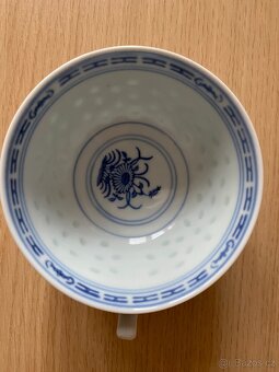 Nový šálek s podšálkem z čínského porcelánu - průsvitné boky - 14