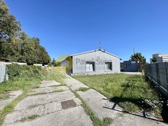 Pronájem kanceláře 15 m2 a skladu 17 m2, ul. Pekárenská - Č. - 14