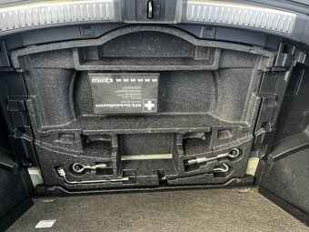 Mazda 6 Nakama 2.2, 11/2016, serv. kniha, kombi, manuál - 14