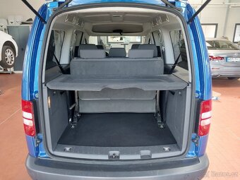Volkswagen Caddy MAXI 2.0 TDI 103KW 7-MÍST 200 tkm TOP - 14