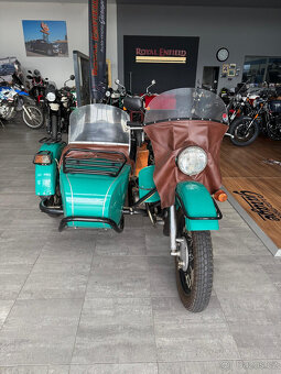 URAL 650 s postranním vozíkem - 14